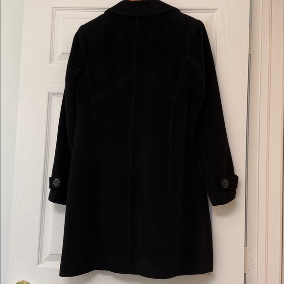 Kristen Blake Coat - Picture 9 of 9